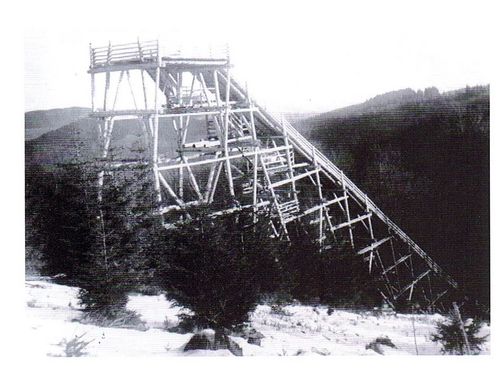 Alter Anlaufturm der Mühlenkopfschanze 1930er-Jahre